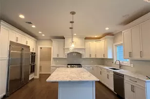 28 E Fern Dr, Jericho, NY 11753 - Photo 20