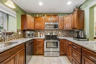 5304 Applewood Circle, Carmel, NY 10512 - Photo 4