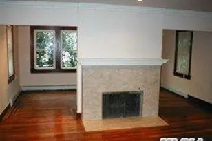 59 Essex Rd, Great Neck, NY 11023 - Photo 4