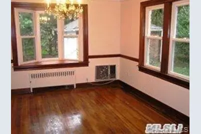 59 Essex Road, Great Neck, NY 11023 - Photo 6