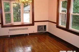 59 Essex Rd, Great Neck, NY 11023 - Photo 6