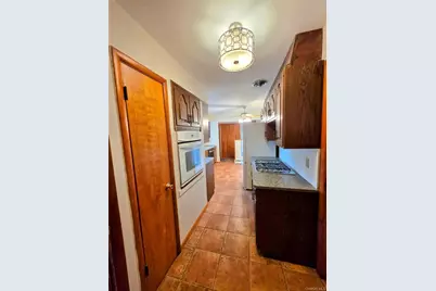 80 Colburn Drive, Poughkeepsie, NY 12603 - Photo 16