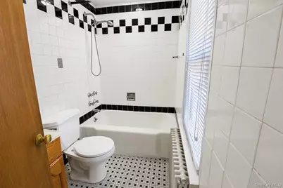 32 Hasbrouck Street, Newburgh, NY 12550 - Photo 32