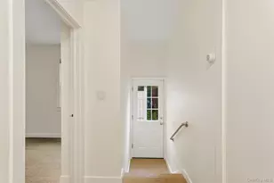 342 Stanley Ave, Mamaroneck, NY 10543 - Photo 8