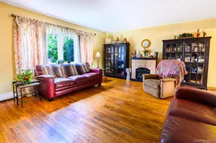 191 N Virginia Ave, Massapequa, NY 11758 - Photo 8