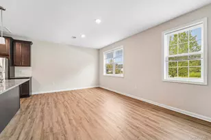 226 Tower Ridge Cir, Middletown, NY 10941 - Photo 4