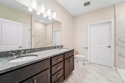 226 Tower Ridge Circle, Middletown, NY 10941 - Photo 8