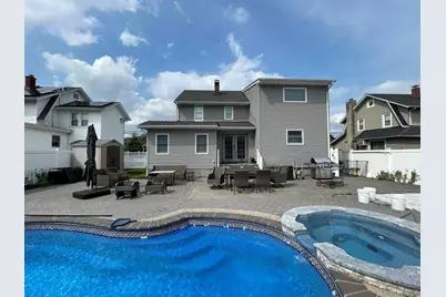 607 Nassau Street, Bellmore, NY 11710 - Photo 48