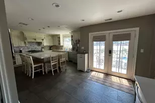 607 Nassau St, Bellmore, NY 11710 - Photo 22