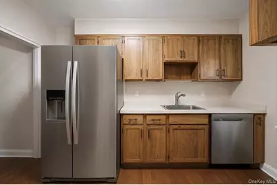 75-31 Furmanville Avenue, Middle Village, NY 11379 - Photo 12