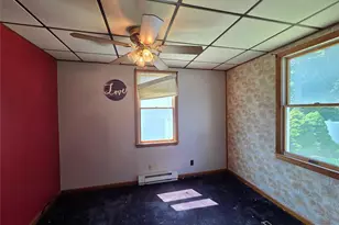 533 S 8th St, Lindenhurst, NY 11757 - Photo 6