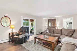 18 English Way, Pleasant Valley, NY 12569 - Photo 12