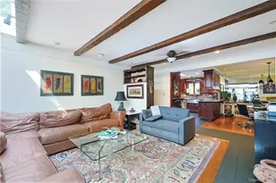 3 Crestwood Pl, Great Neck, NY 11024 - Photo 8