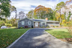 50 Melrose Pkwy, Patchogue, NY 11772 - Photo 2