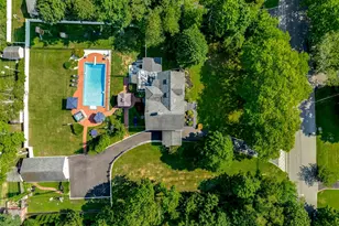 75 S Penataquit Ave, Bay Shore, NY 11706 - Photo 46