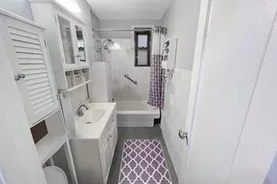 32-22 92nd St, East Elmhurst, NY 11369 - Photo 4