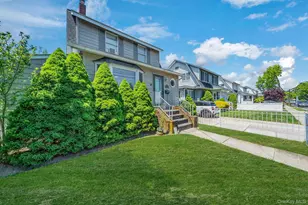 426 Midwood Ave, Bellmore, NY 11710 - Photo 4