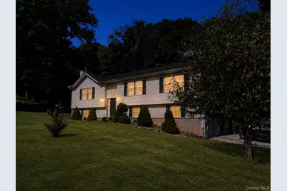 71 O'Halloran Circle, Pleasant Valley, NY 12569 - Photo 1