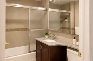 41-05 College Point Blvd, Flushing, NY 11355 - Photo 10