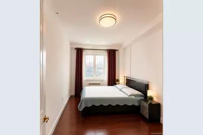 4105 College Point Boulevard #2D, Flushing, NY 11355 - Photo 6