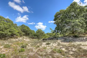 18 Cliff Rd, Amagansett, NY 11930 - Photo 22