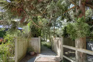 18 Cliff Rd, Amagansett, NY 11930 - Photo 8