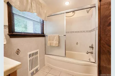 57 Wellington Road, Middle Island, NY 11953 - Photo 28