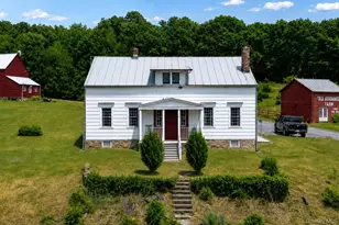 148 N Creek Rd, Staatsburg, NY 12580 - Photo 2