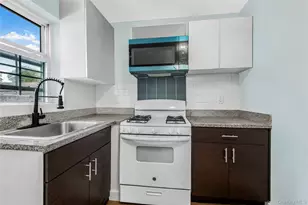 2573 Pelham Bay Park W, Bronx, NY 10475 - Photo 8