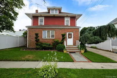 298 Lincoln Place, Lawrence, NY 11559 - Photo 1