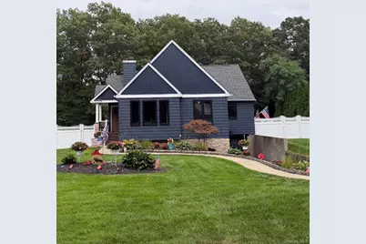 39 Sharon Drive, Coram, NY 11727 - Photo 2