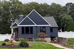 39 Sharon Dr, Coram, NY 11727 - Photo 2