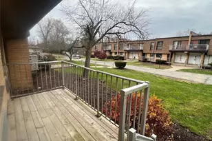 408 Carpenter Ave, Newburgh, NY 12550 - Photo 10