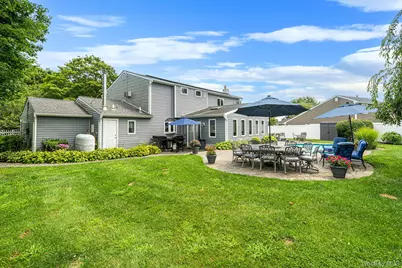4 Loma Street, Medford, NY 11763 - Photo 34