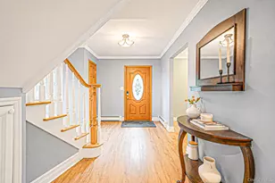 4 Loma St, Medford, NY 11763 - Photo 6