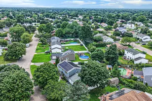 4 Loma St, Medford, NY 11763 - Photo 38