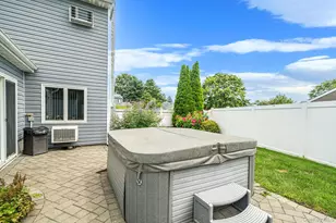 4 Loma St, Medford, NY 11763 - Photo 30