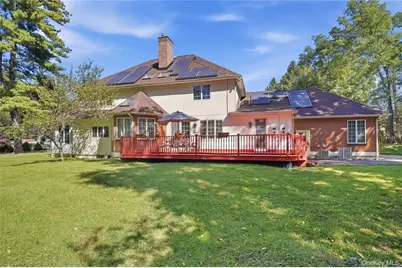 7 Dallas Drive, Poughkeepsie, NY 12603 - Photo 44