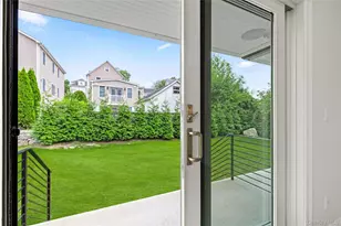 535 2nd St, Mamaroneck, NY 10543 - Photo 14
