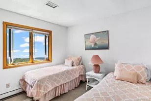 9 Hazelwood Ave, Westhampton Beach, NY 11978 - Photo 10