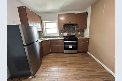 76-18 57th Road, Middle Village, NY 11379 - Photo 8