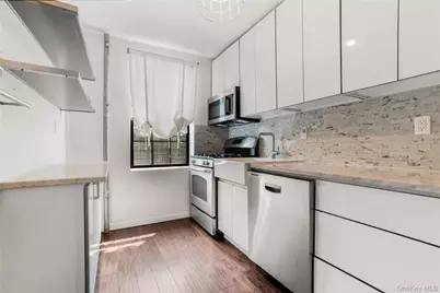 43-17 47th Street #D-43, Sunnyside, NY 11104 - Photo 6