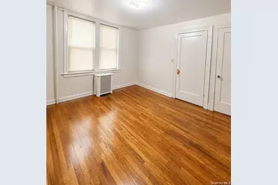 2043 Mayflower Avenue, Bronx, NY 10461 - Photo 4
