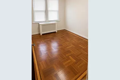 2043 Mayflower Avenue, Bronx, NY 10461 - Photo 8