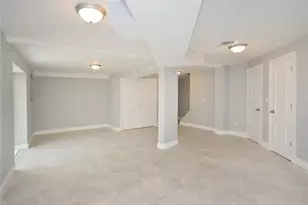 12 Nesaquake Ave, Port Washington, NY 11050 - Photo 10