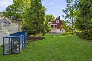 24 Smallwood Pl, White Plains, NY 10603 - Photo 46