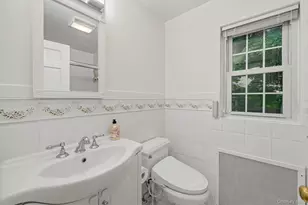 24 Smallwood Pl, White Plains, NY 10603 - Photo 26