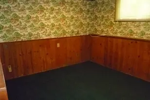 17 Chestnut Ln, Newburgh, NY 12550 - Photo 36