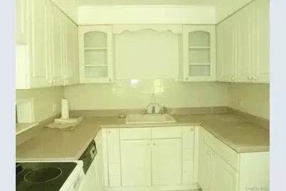 17 Chestnut Lane, Newburgh, NY 12550 - Photo 14