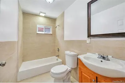 10530 Van Wyck Expressway, Richmond Hill, NY 11419 - Photo 30